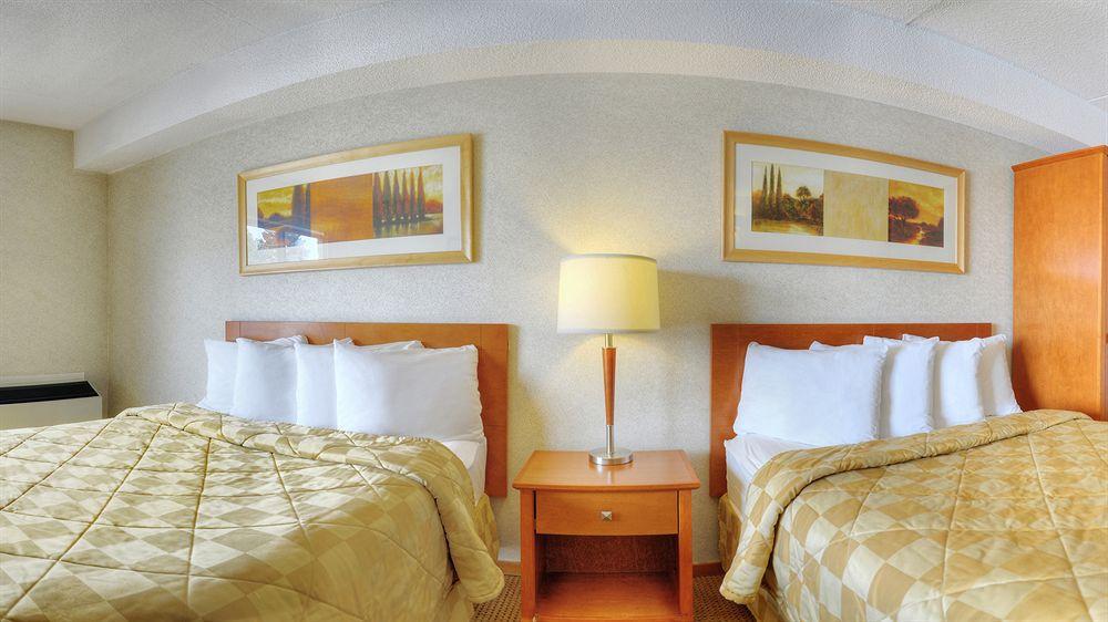Comfort Inn Brantford Eksteriør billede