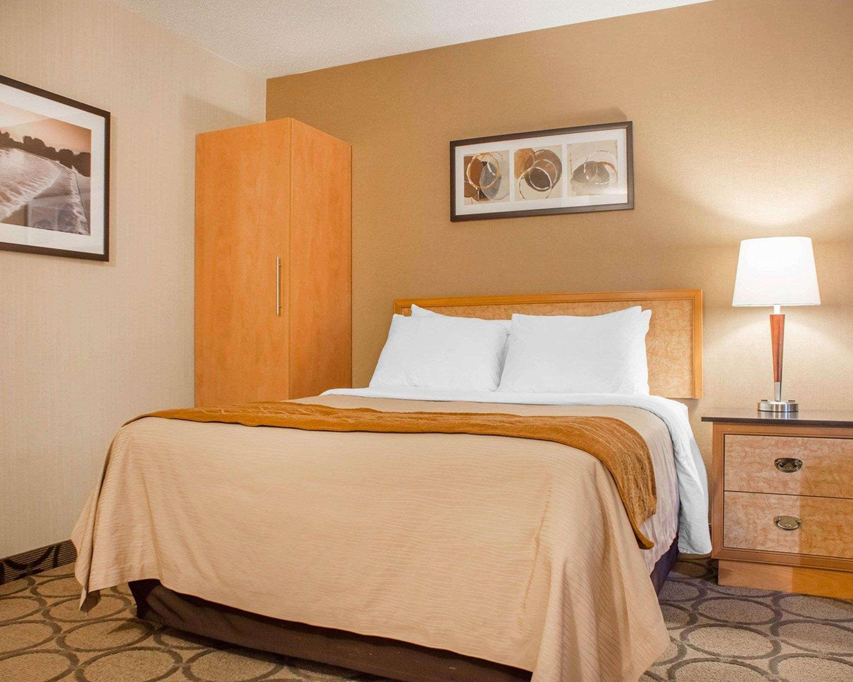 Comfort Inn Brantford Eksteriør billede