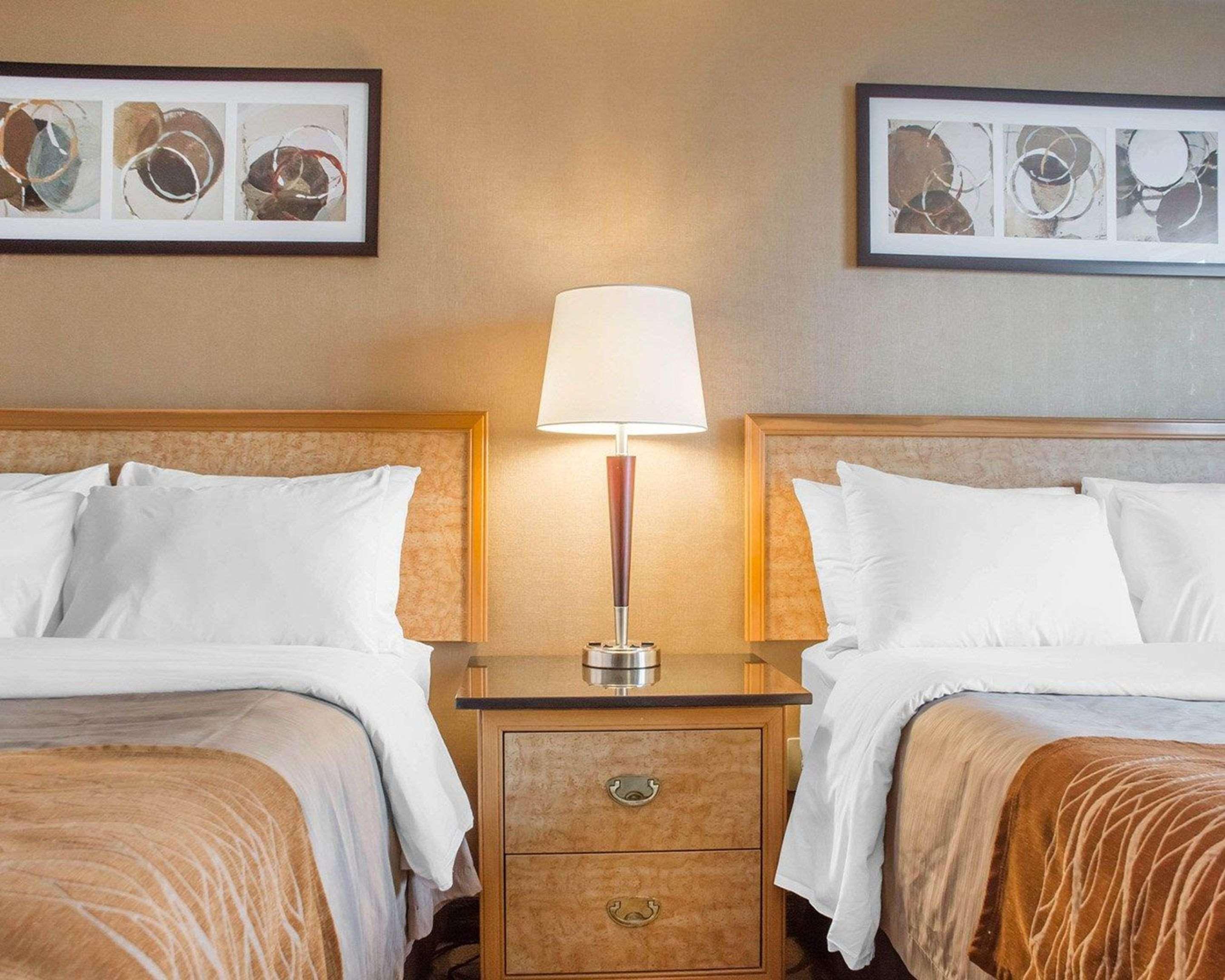 Comfort Inn Brantford Eksteriør billede