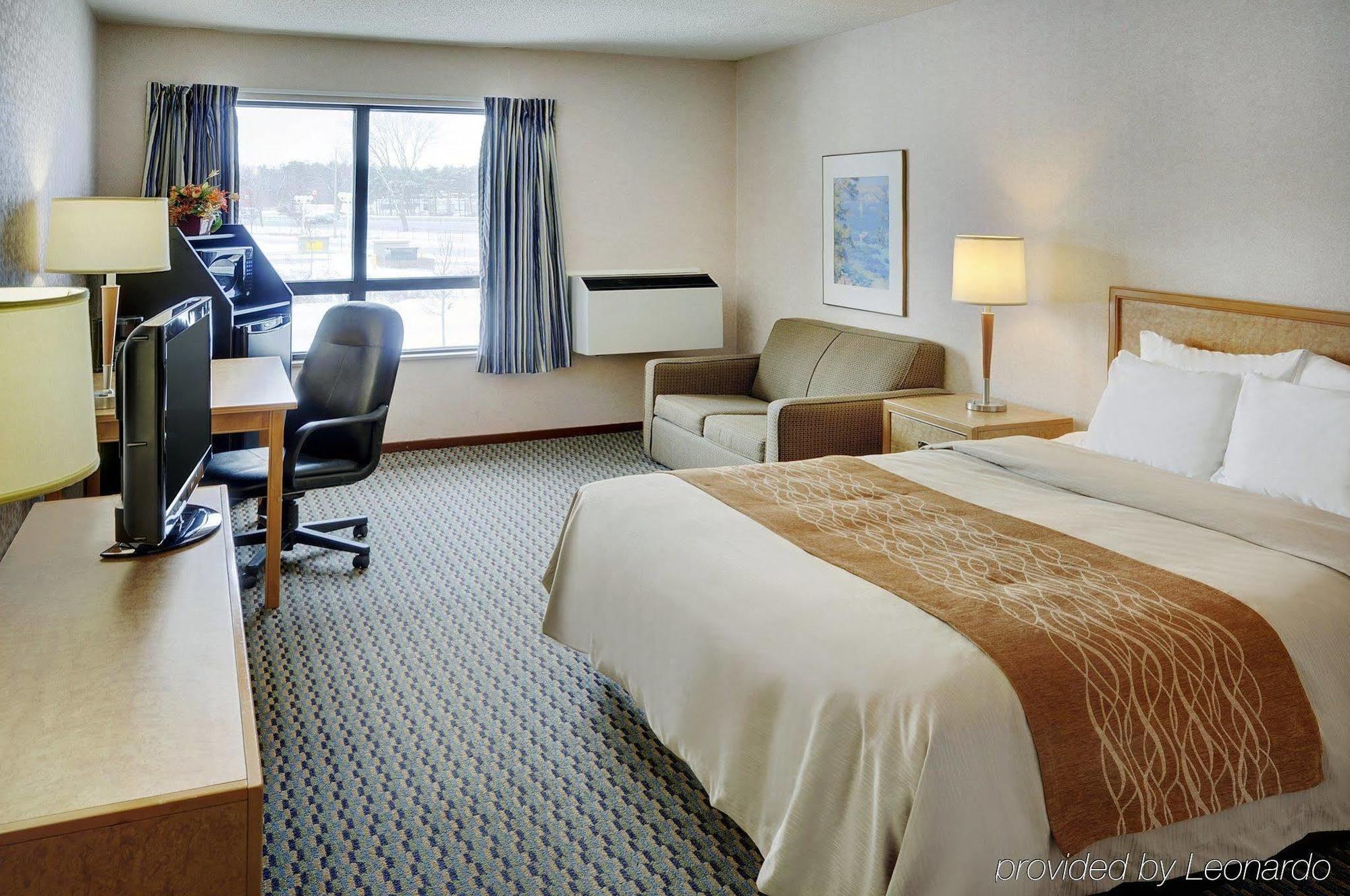 Comfort Inn Brantford Eksteriør billede