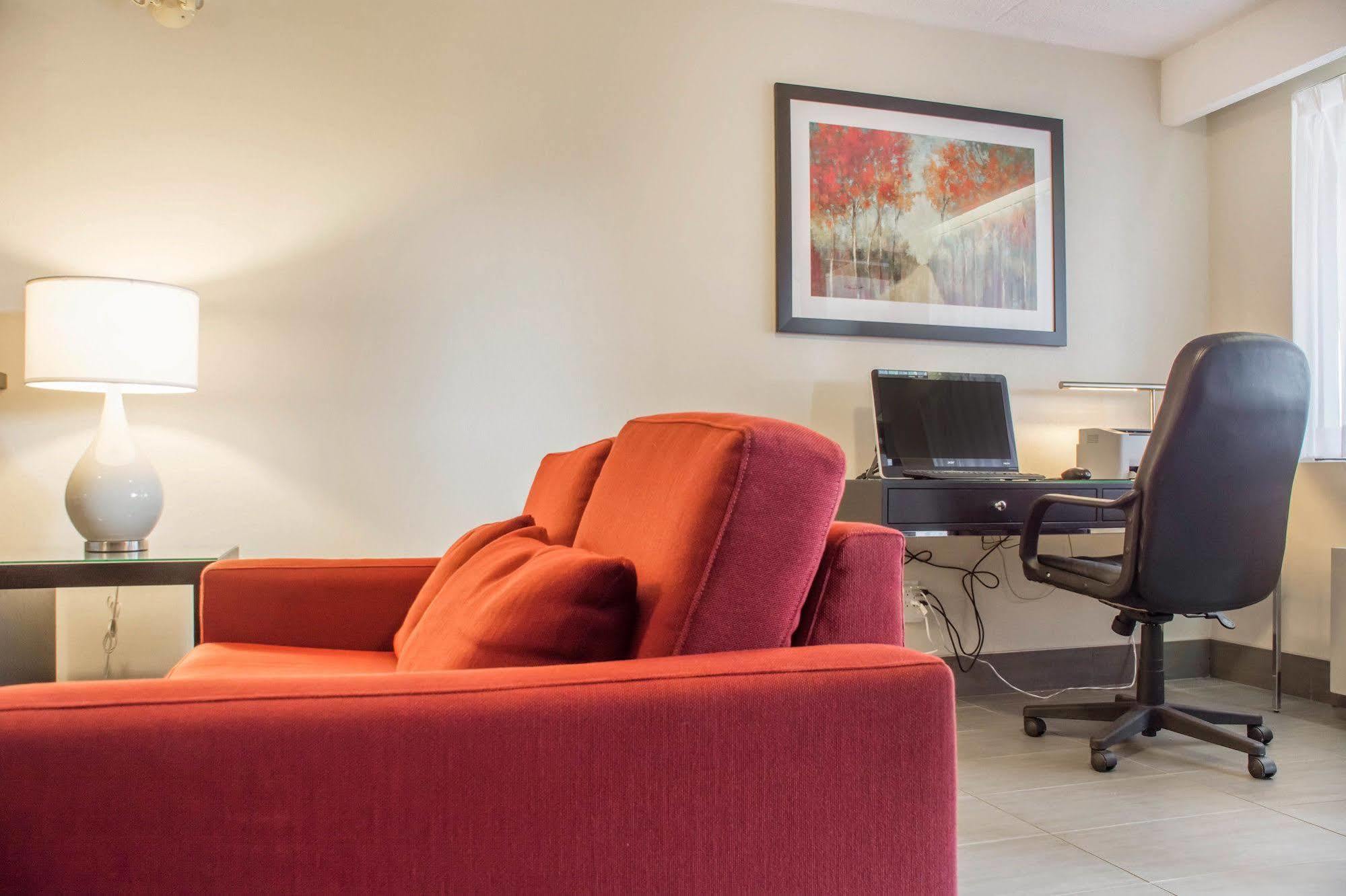 Comfort Inn Brantford Eksteriør billede