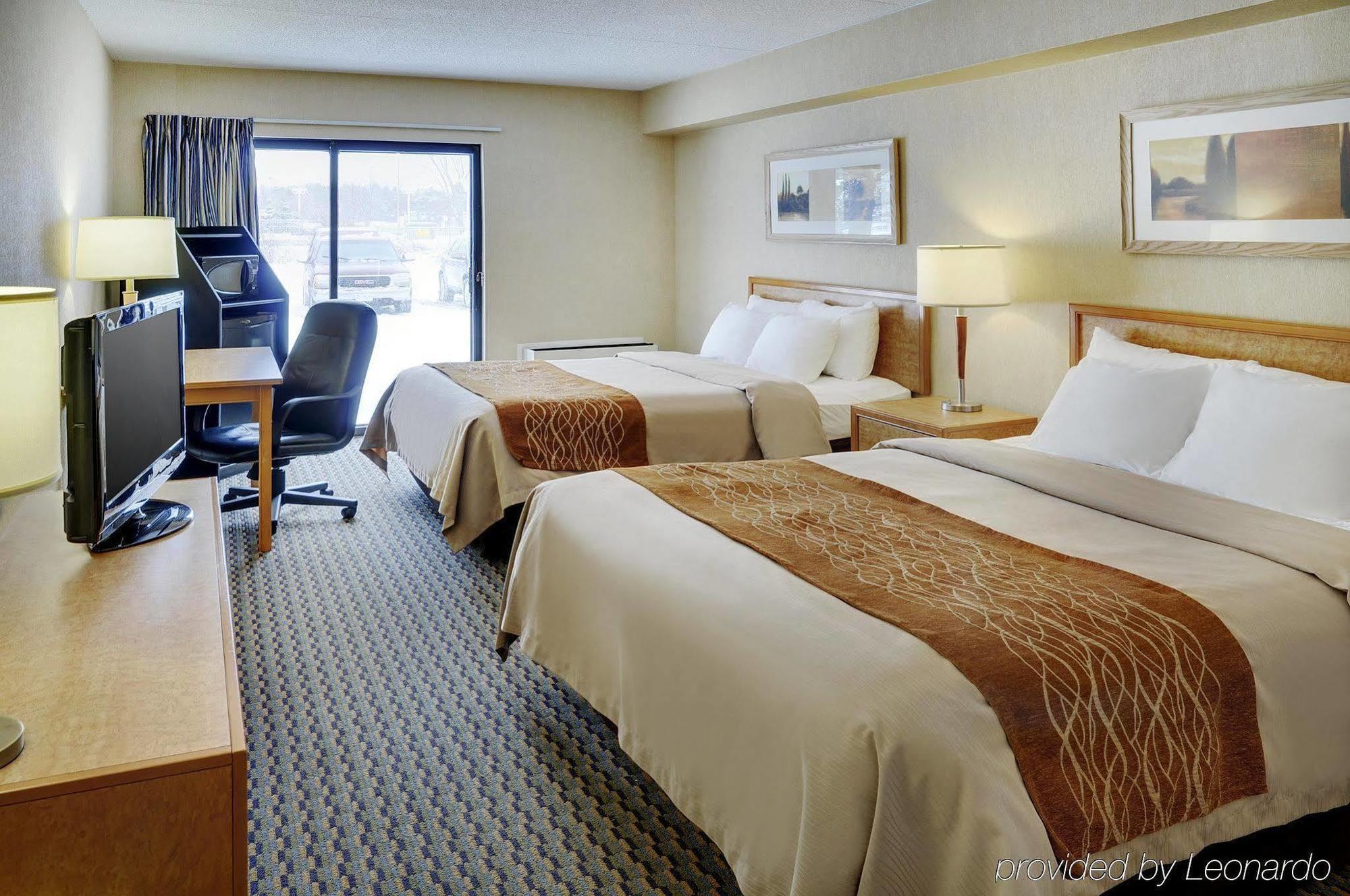 Comfort Inn Brantford Eksteriør billede